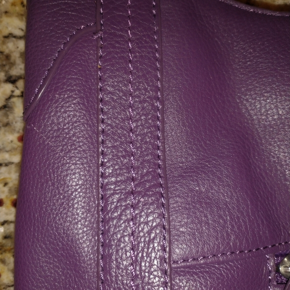 Handbag - Picture 4 of 8